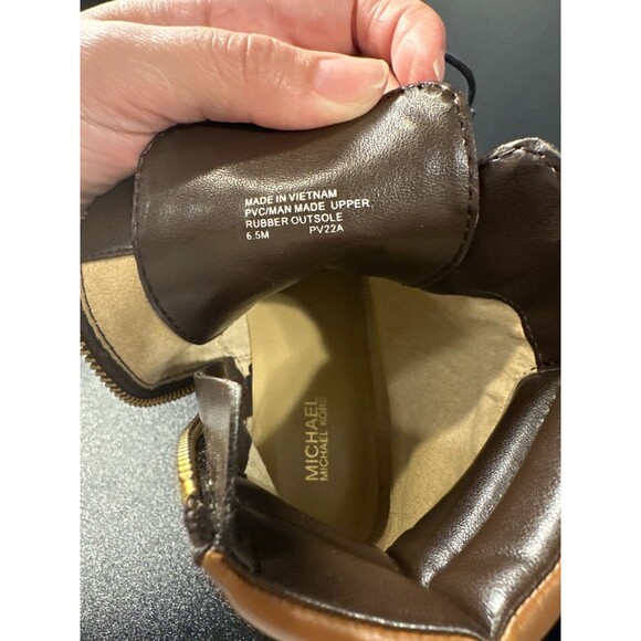 Michael Kors MK Monogram Combat Boots Brown Lace-Up Ankle Booties 6.5M - Picture 8 of 10